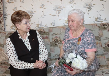 В знак признания и благодарности. В знак признания и благодарности.